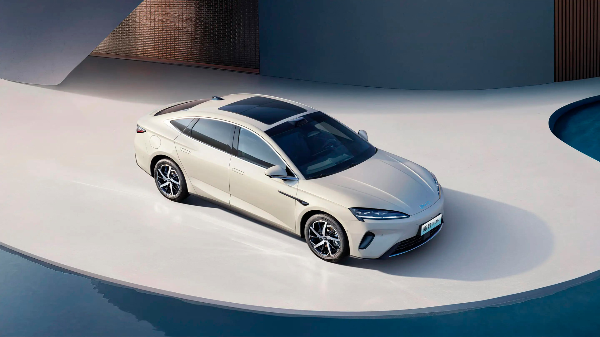 Гібридний автомобіль BYD Seal 07 DM-i 2026